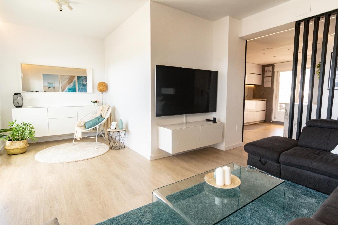 Beautiful Apartment With 2 Terraces, Pool & Beach Torremolinos Exterior photo